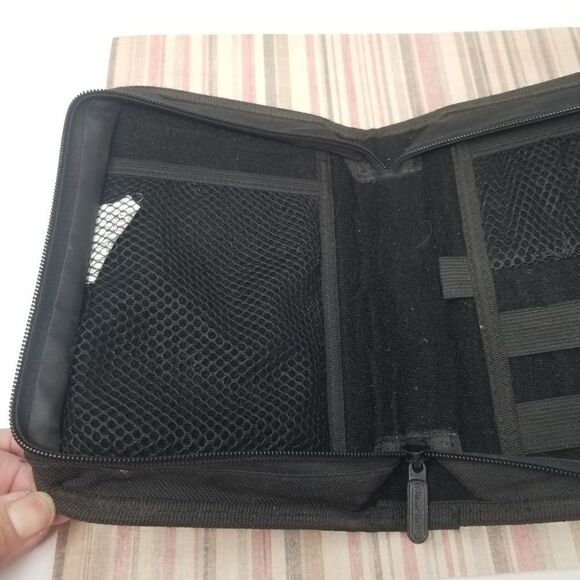 GAME BOY ADVANCE SP ZIPPERED CASE - Picture 8 of 10